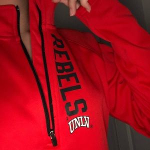 UNLV Sweatshirt GO REBLES !